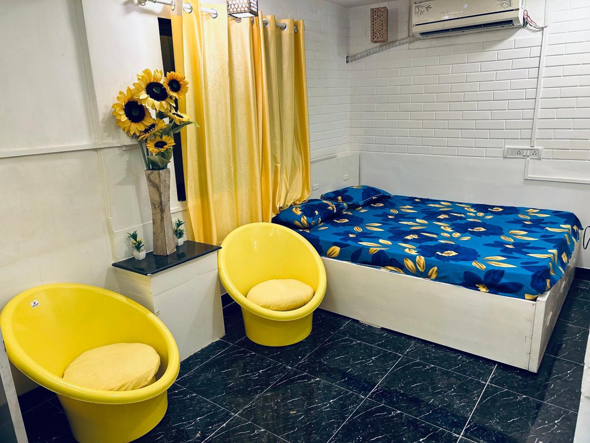 Lemon Room Mumbai Exterior photo