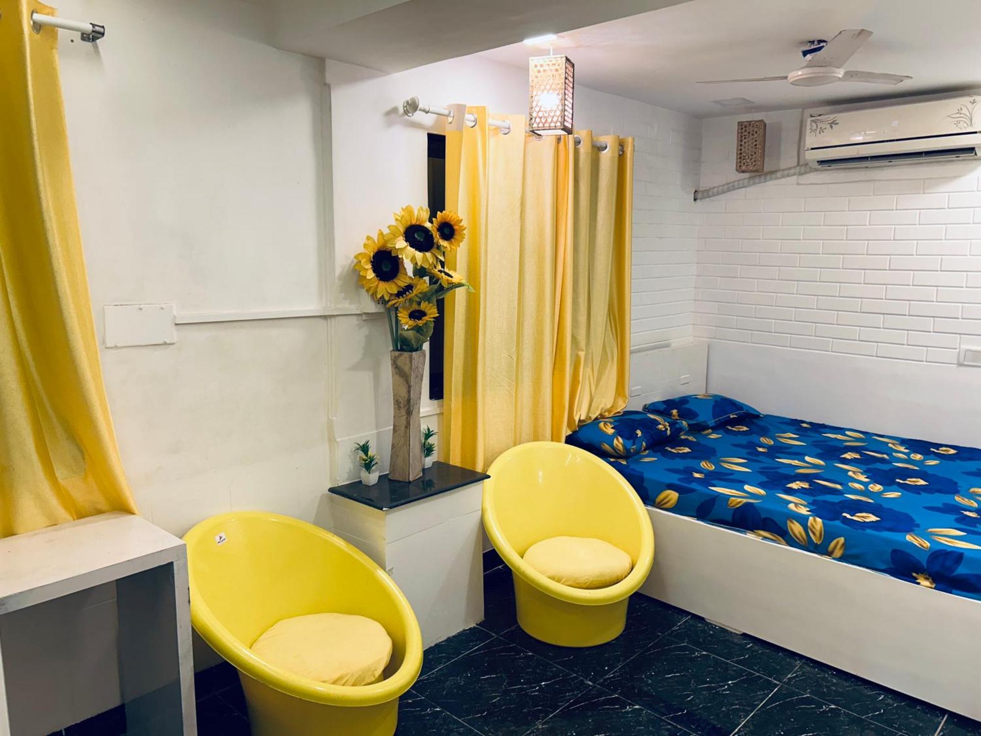 Lemon Room Mumbai Exterior photo